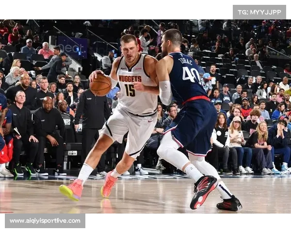 快船掘金内线对决,约基奇31分打爆祖巴茨洛佩兹防守 快船掘金内线对决,约基奇31分打爆祖巴茨洛佩兹防守